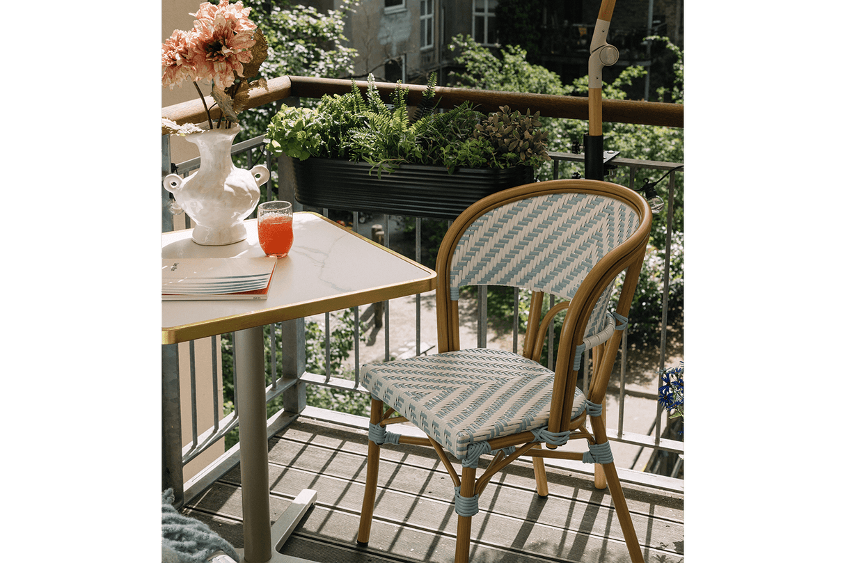 Delphine Caféstuhl mit französischem Flechtmuster