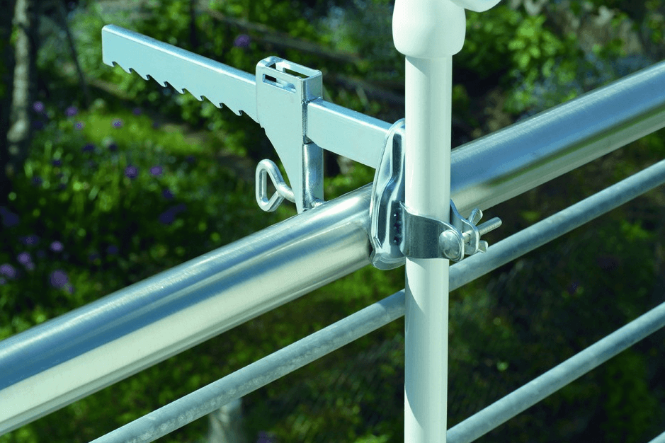 Sonnenschirmhalter aus verzinktem Stahl