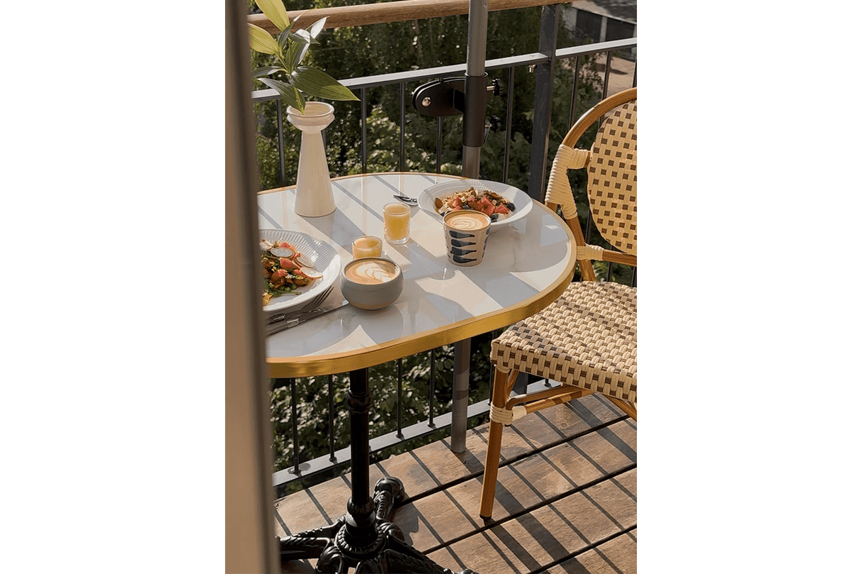 Colette Caféstuhl mit französischem Flechtmuster