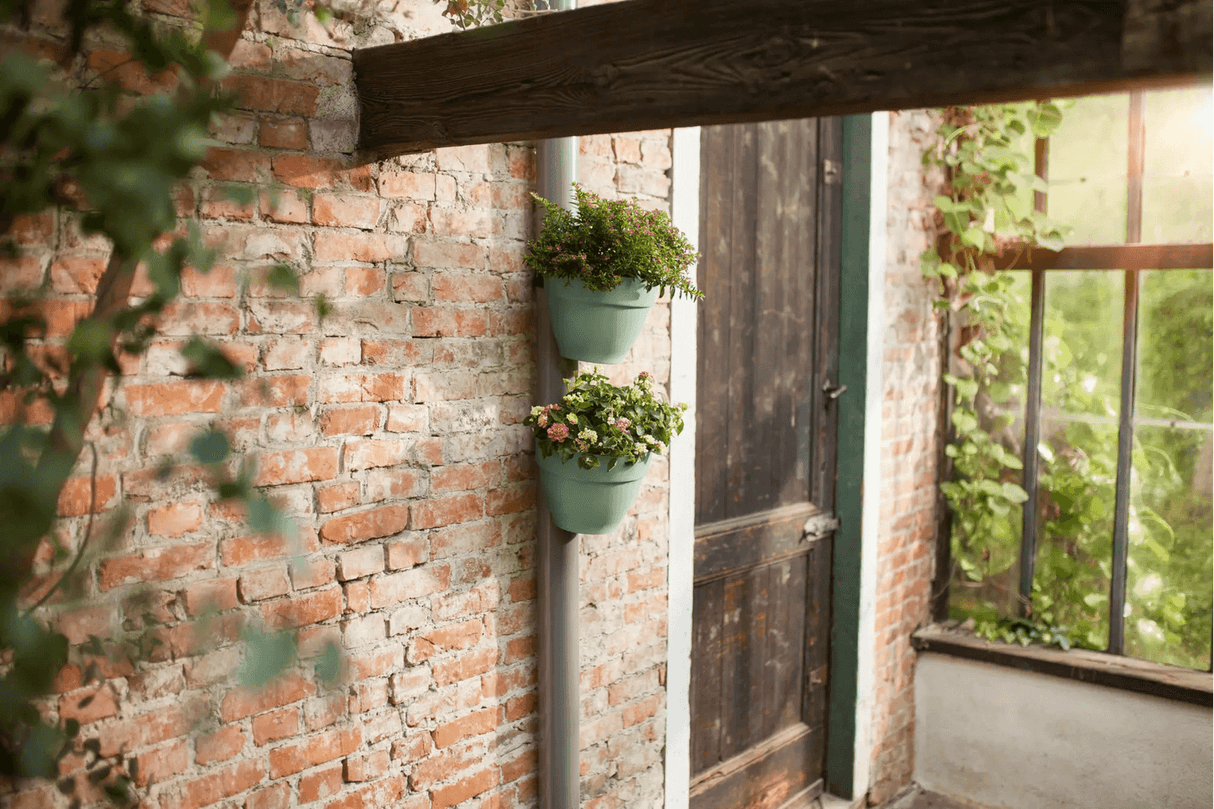 Vibia Campana Blumentopf für Fallrohre
